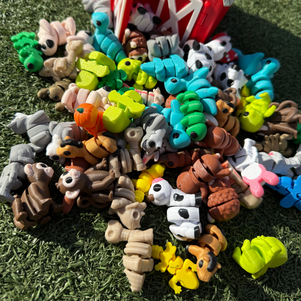 100 Pieces Random MoryThings Pack
