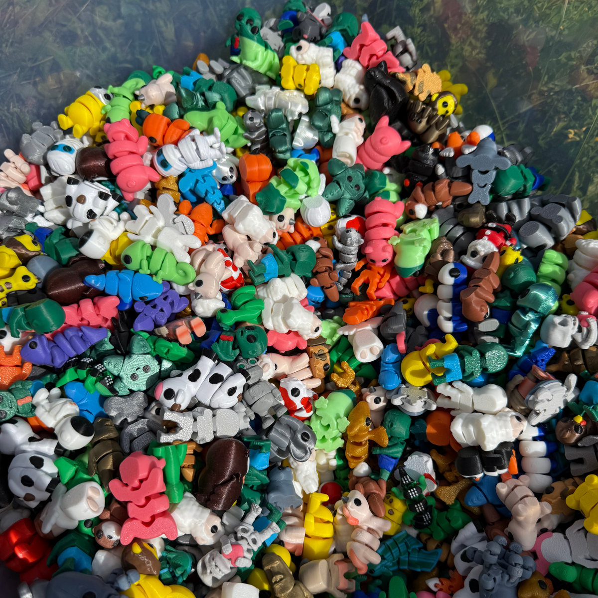 100 Pieces Random MoryThings Pack