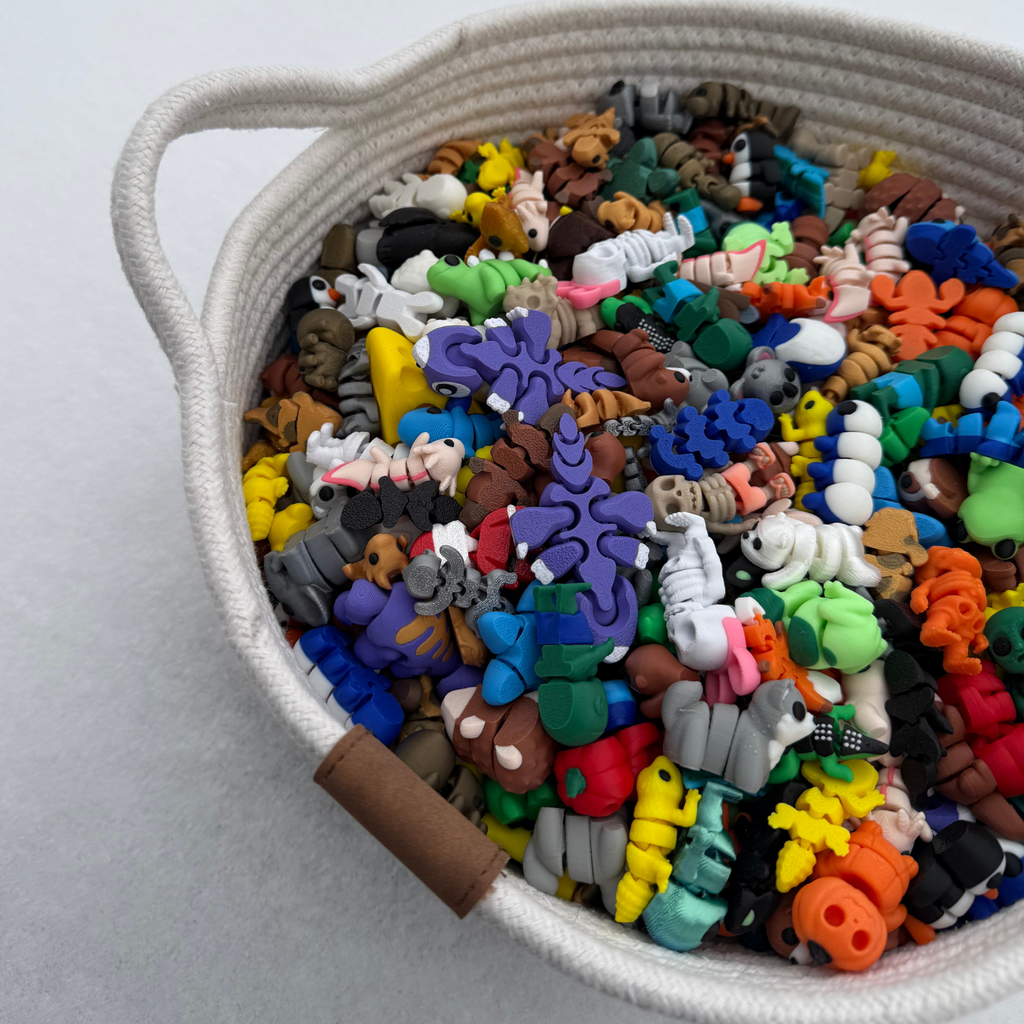 100 Pieces Random MoryThings Pack